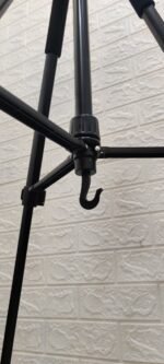 Icon 7862 Tripod with Mobile Holder and Shutter Remote - Image 7